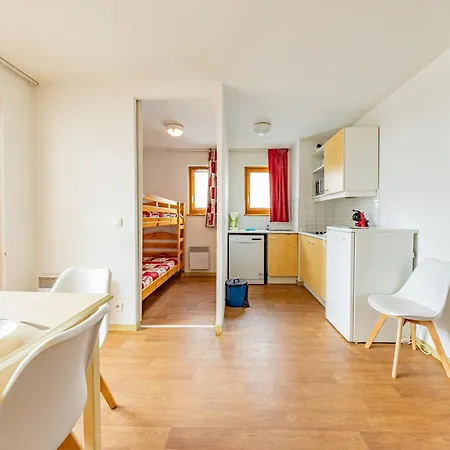 Aux Pistes, 6 Pers, 2 Ch, Sans Wifi - Fr-1-807-129 *